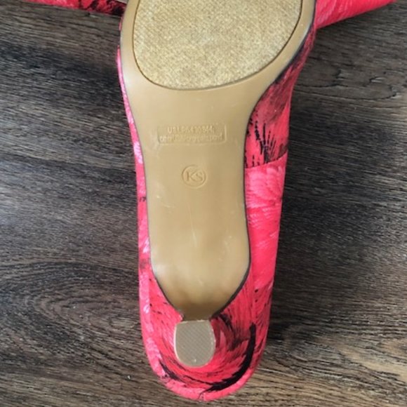 Karen Scott Floral Heels - Picture 4 of 4